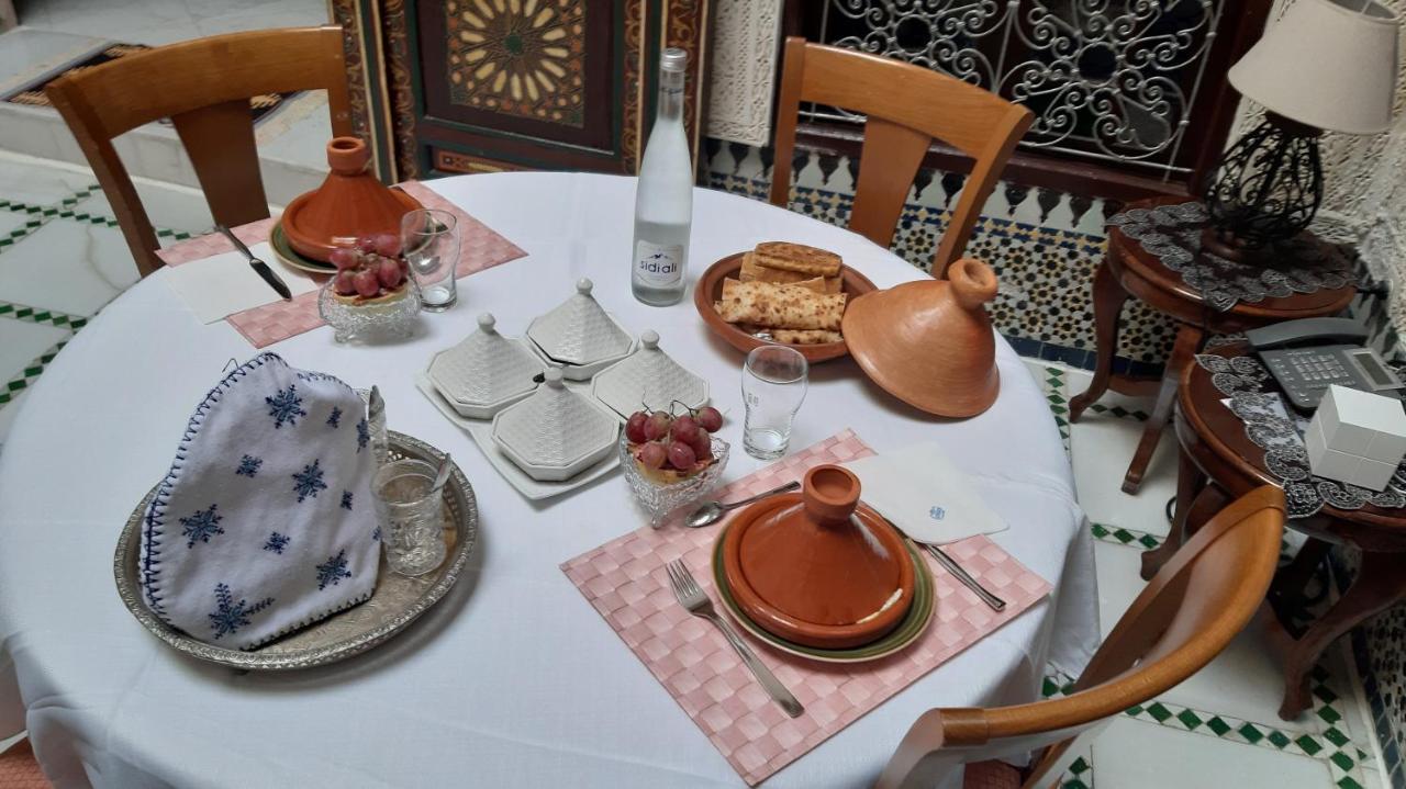 Riad Alkatib Meknesz Kültér fotó